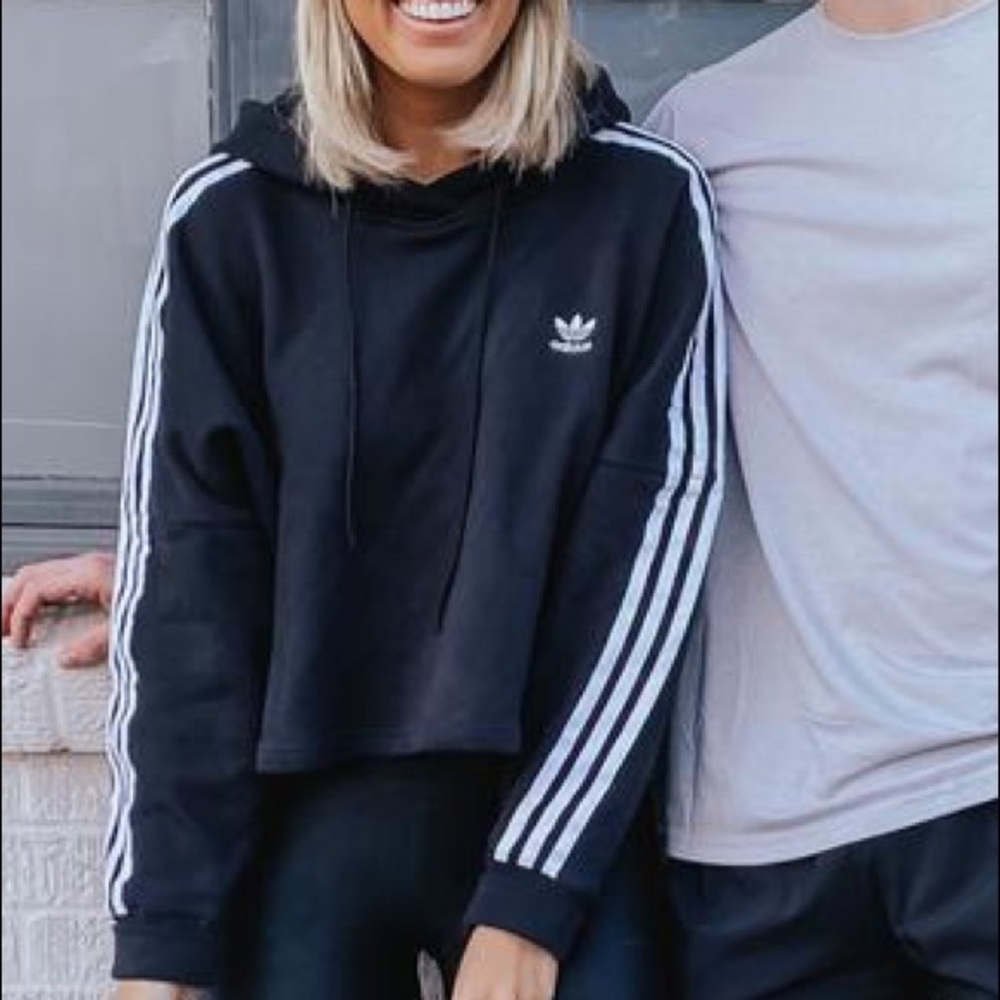 Adidas Original Women's Cropped Sweatshirt - Picture 4 of 7